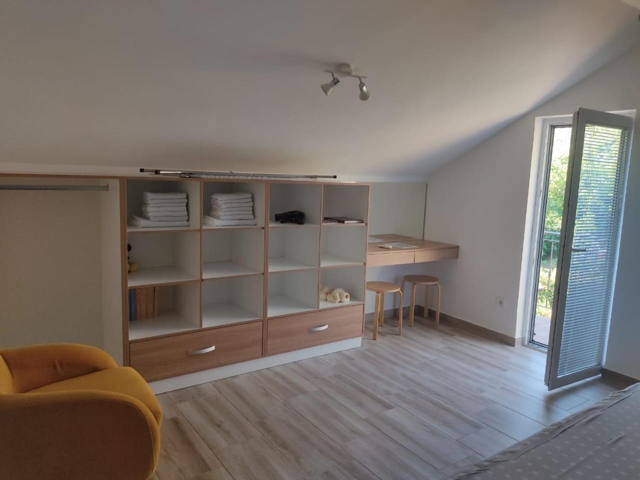 Apartment Maritimo Kotor Buitenkant foto