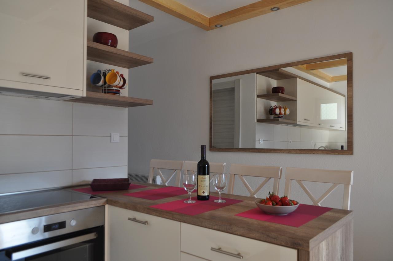 Apartment Maritimo Kotor Buitenkant foto