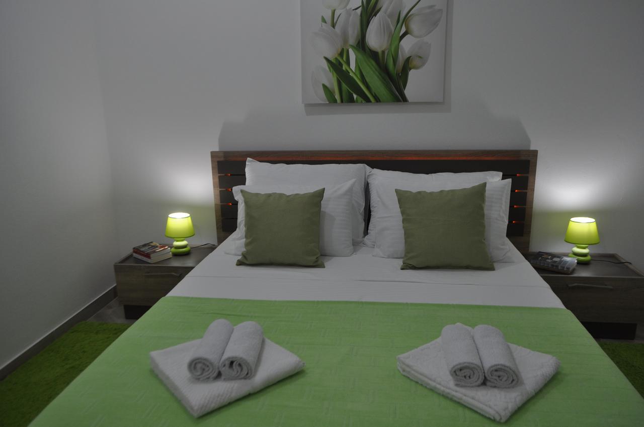 Apartment Maritimo Kotor Buitenkant foto