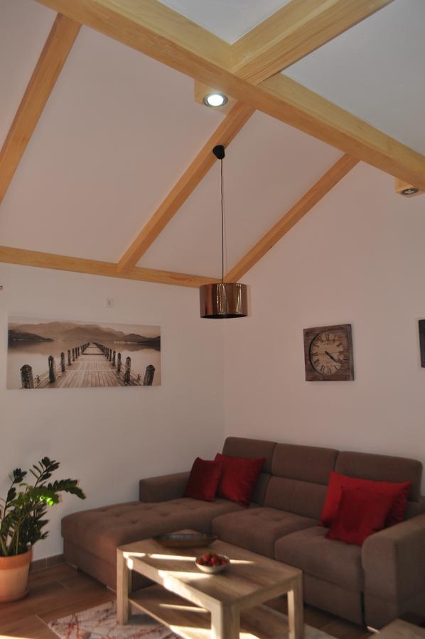 Apartment Maritimo Kotor Buitenkant foto