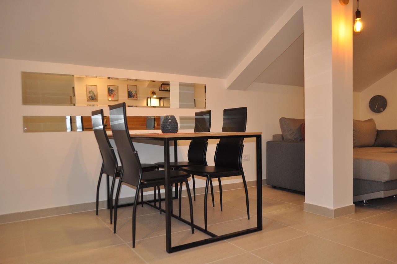 Apartment Maritimo Kotor Buitenkant foto