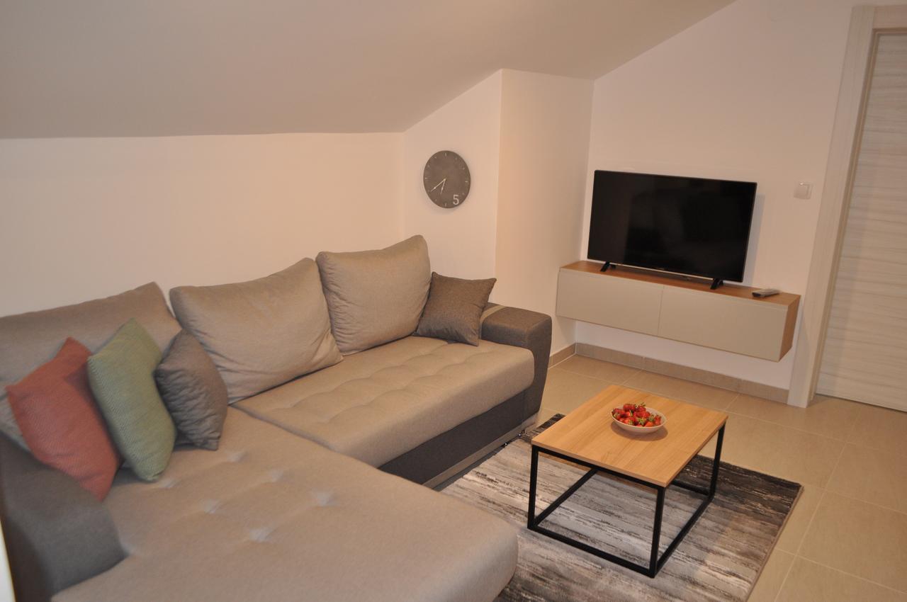 Apartment Maritimo Kotor Buitenkant foto