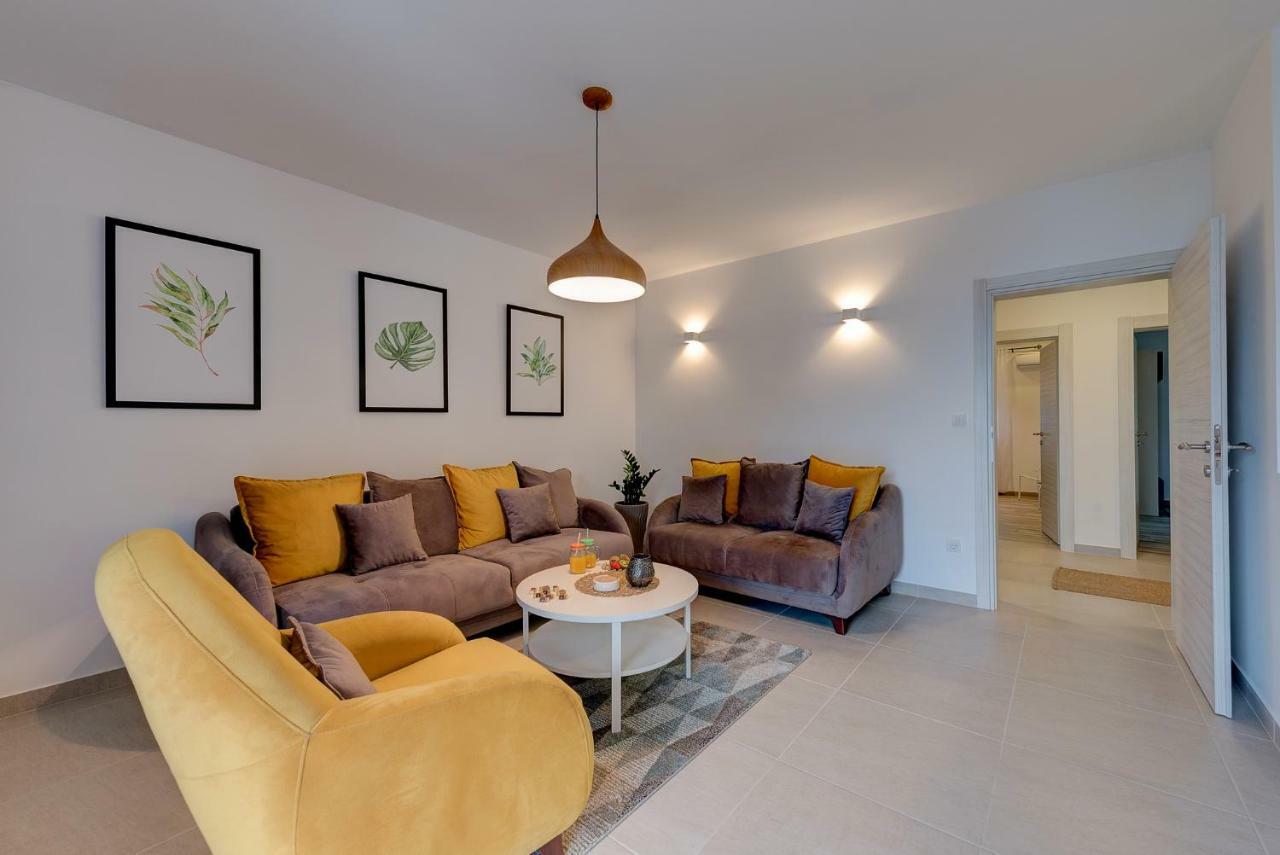 Apartment Maritimo Kotor Buitenkant foto