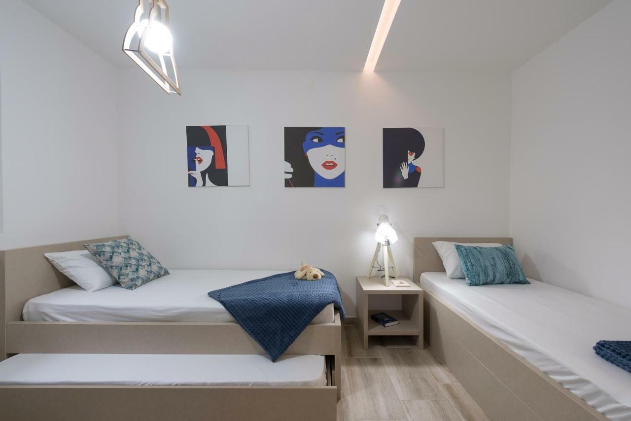 Apartment Maritimo Kotor Buitenkant foto