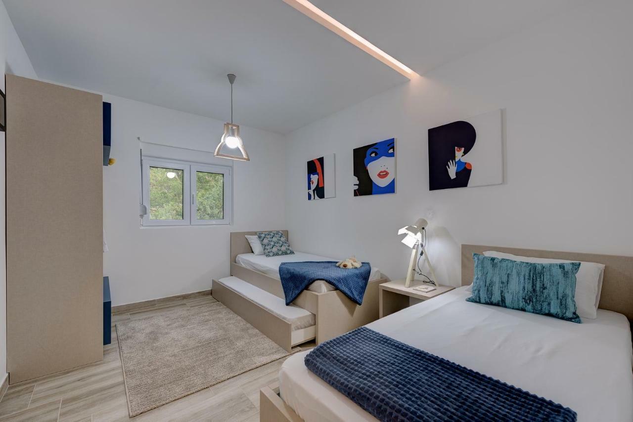 Apartment Maritimo Kotor Buitenkant foto