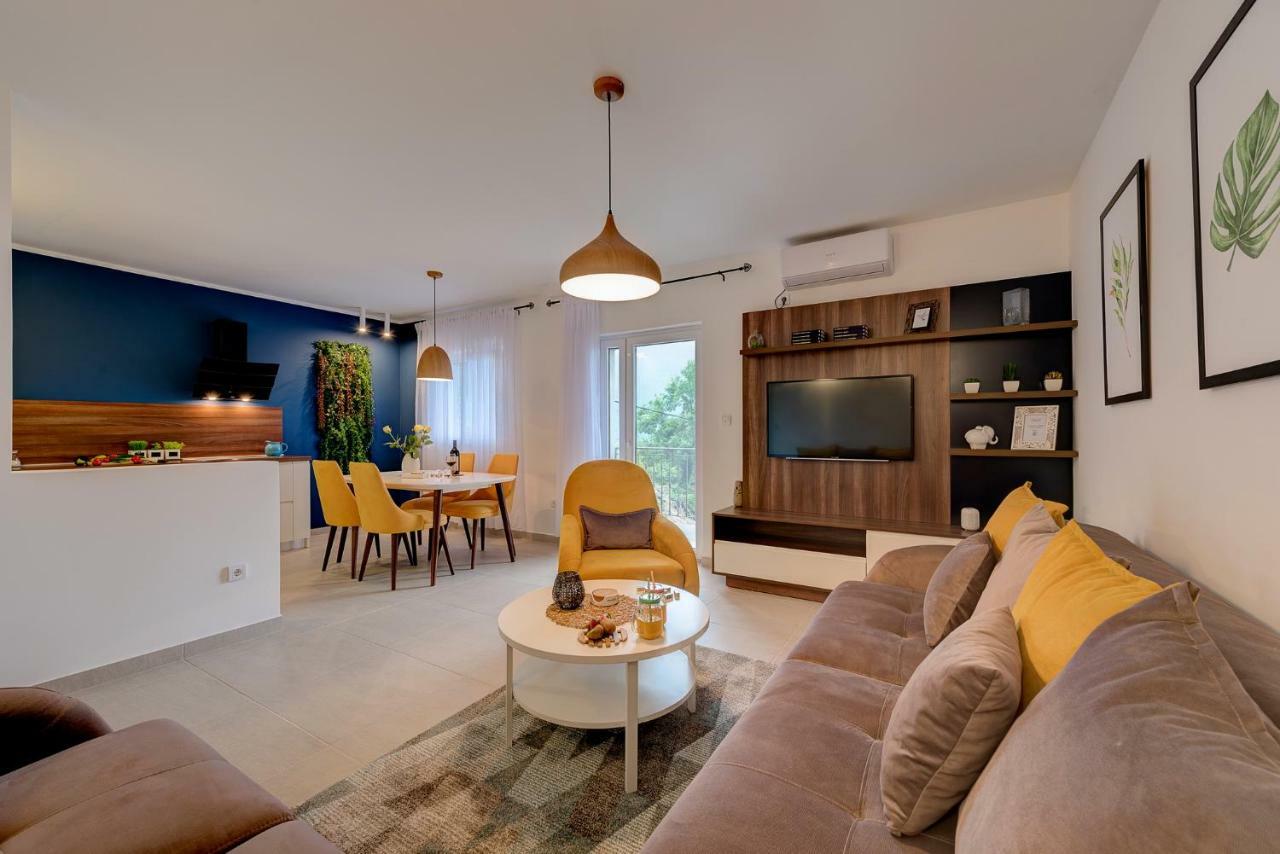Apartment Maritimo Kotor Buitenkant foto